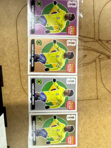 Figurinha legends Vini jr completo