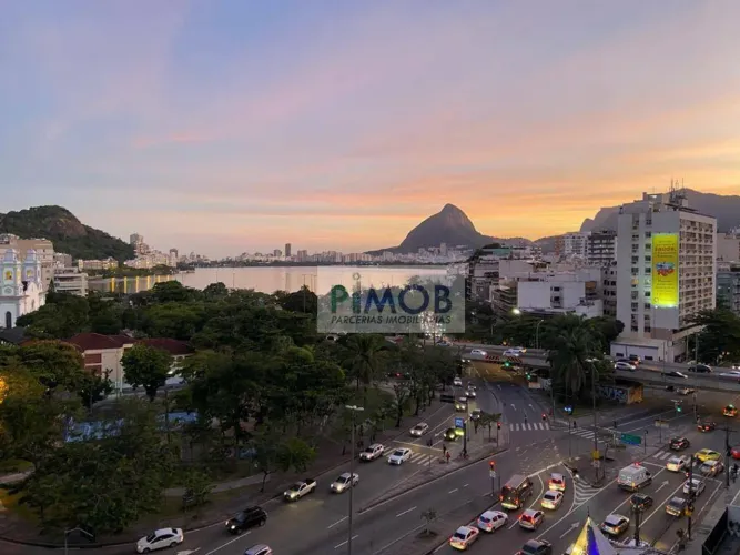 Apartamento com 2 dormitórios para alugar, 70 m² por R$ 6.671,70/mês - Humaitá - Rio de Ja