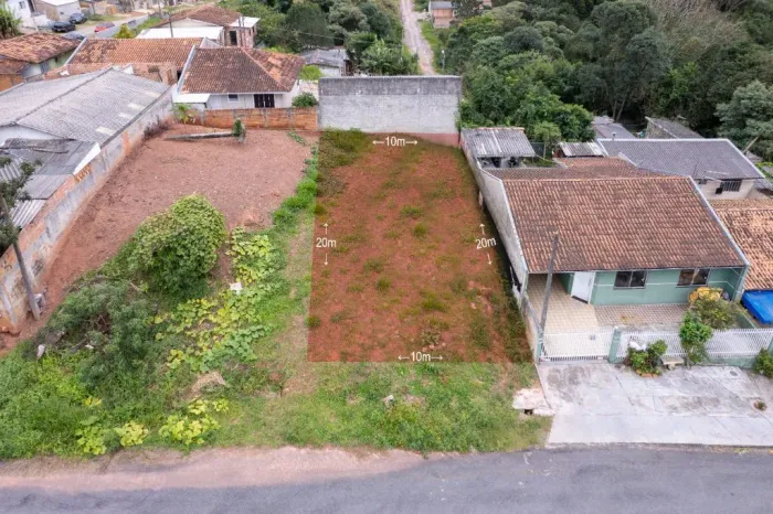 Terreno à venda no Gorski, em Campo Largo