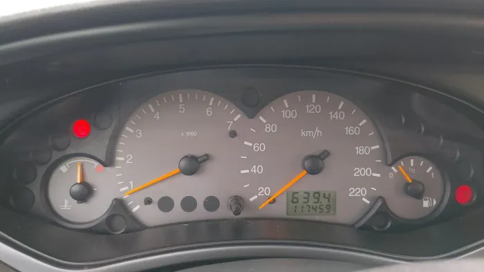 Ford Focus 1.6 S/se/se Plus Flex 8v/16v 5P 2004