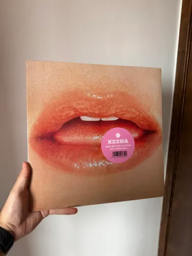 LP Kesha - Period (Urban Outfitters Exclusive)