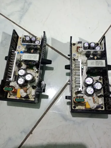 Fonte interna da bombox jbl 4