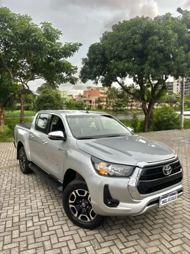 Toyota Hilux CD SRV 4X4 2.8 TDI Diesel Aut. 2023