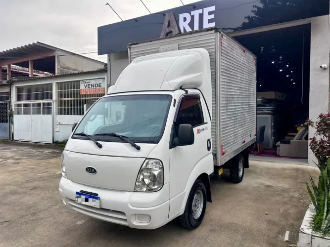 Kia Motors Bongo K-2500 2.5 4X2 TB Diesel 2011