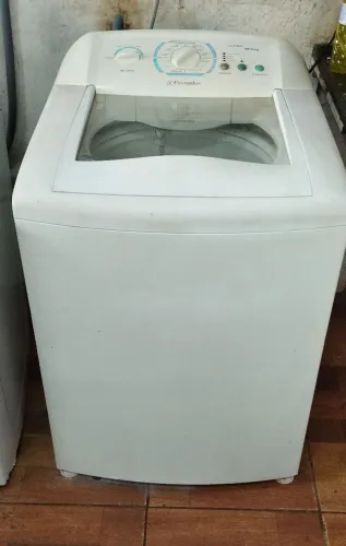 Lavadora de roupas faz tudo Electrolux 12 kg revisada
