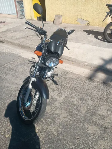 Vende ser moto