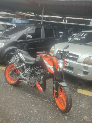 Vendo KTM Duke 200. Ano 2020. 