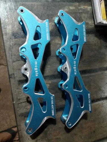 Base híbrida para patins