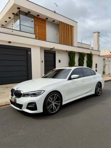 BMW 320I A 2.0 TB M Sport Activeflex 16V 4P 2022