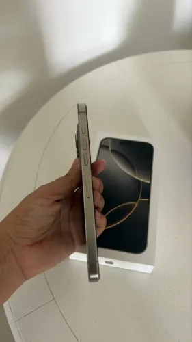 iPhone 16 pro Max 256gb