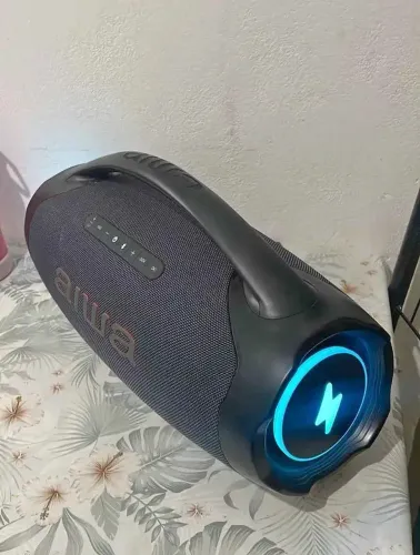 BOMBOX AIWA PLUS
