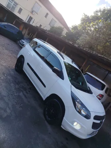 Chevrolet Spin LT 1.8 8V Econo.flex 5P Mec. 2015