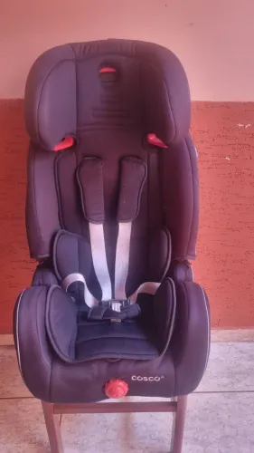 Cadeirinha de bebê para carro Cosco