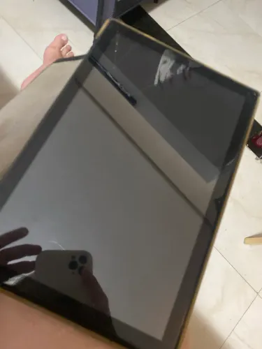 Tablet sem funcionar só para tirar peças 