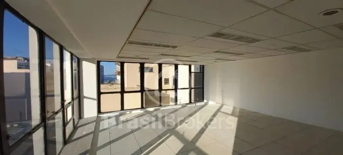 CONDOMINIO BARAO DO RIO BONITO - Sala Comercial