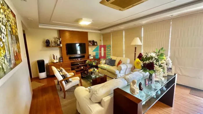 Recreio dos Bandeirantes | Cobertura 4 quartos, sendo 2 suites