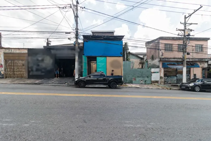 Galpão na Rua Aricanga, 330 - A 247 m²