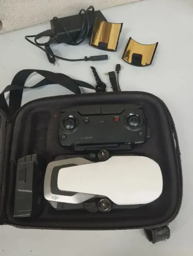 Drone Mavic completo com uma bateria
