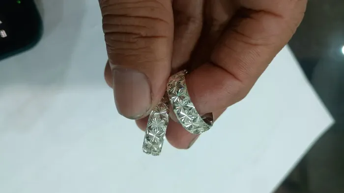 Faço Alianças em Prata - modelos variados