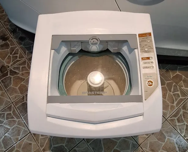 Vendo máquina de lavar Brastemp 10kg