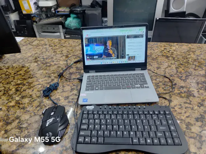 Netbooc Positivo Duo C484 touch screem