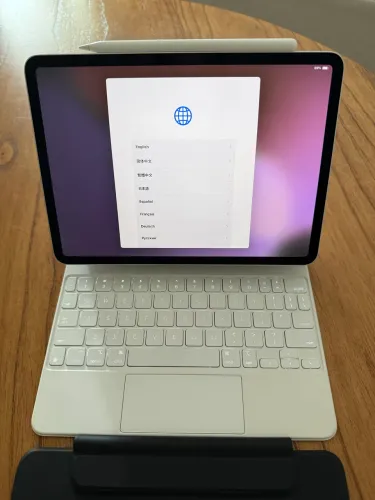 iPad Pro M2 11 256GB + Magic Keyboard + Apple Pencil 2
