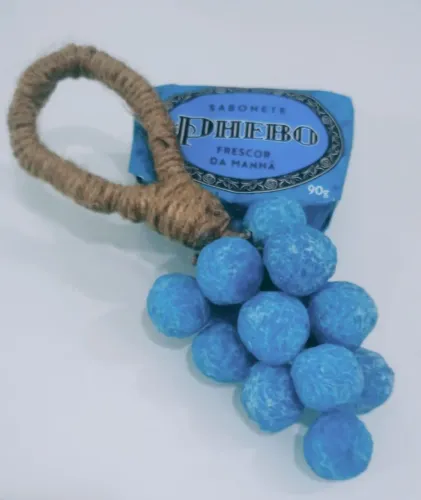 Sabonete Artesanal Cacho de Uvas ?, feito com Sabonete Phebo 90g