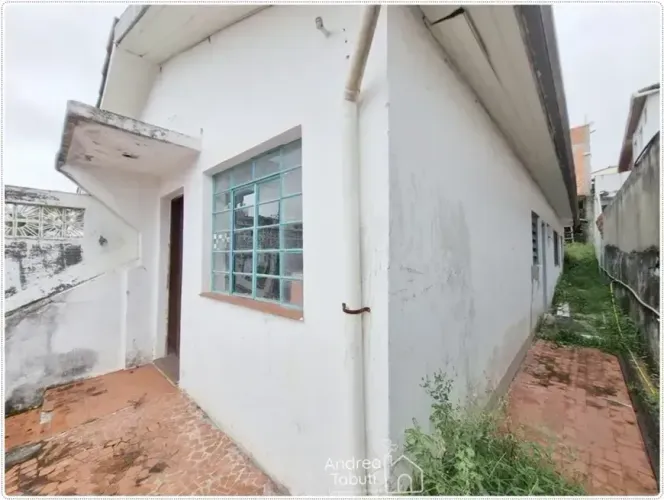 Casas para venda com 2 quartos na Zona Oeste em Vila Gomes, 100 m²