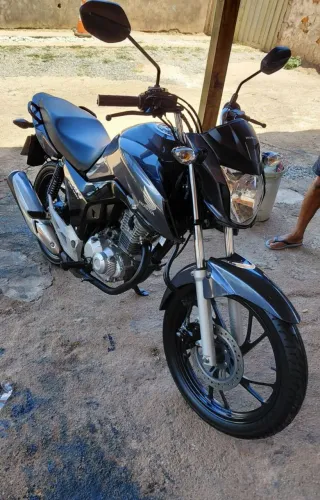 CG Fan 160 2023 impecável só pegar e andar