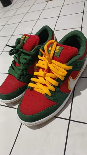 Nike SB Dunk Low