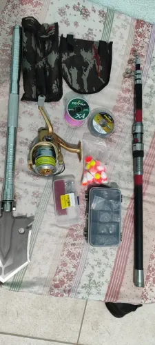 Kit Pesca (Vara 3m + Molinete) + 750 Anzóis + acessórios + Pá Tática 8 em 1