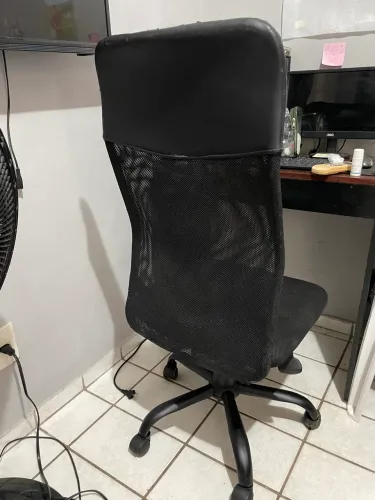 Cadeira em perfeito estado