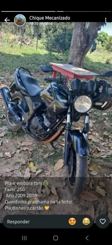 Moto a venda