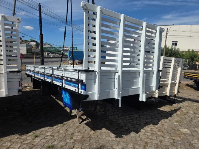 CARROCERIA DE MADEIRA 6,20 m PARA CAMINHÃO 3/4