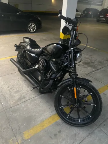 Sportster 883 iron