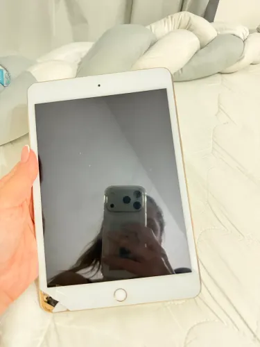 IPad mini 4 leia 200,00