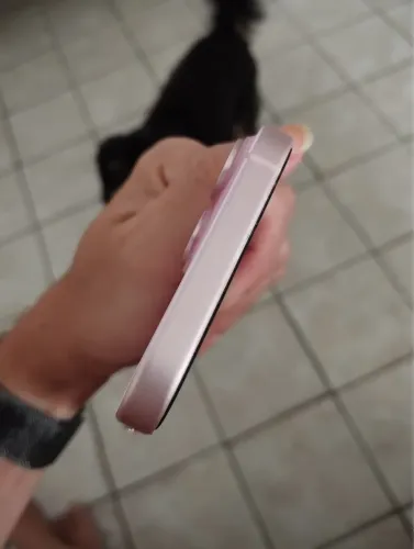 iPhone 15