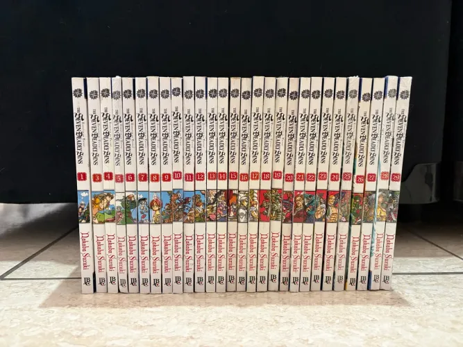 Mangas de Nanatsu no Taizai volume 01 ao 29 (obs: falta volume 02)