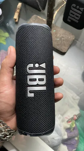 JBL Flip6