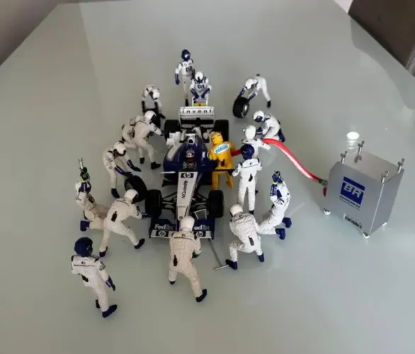 Miniatura 1:18 equipe f1 Williams 17 bonecos senna minichamps ultra raro
