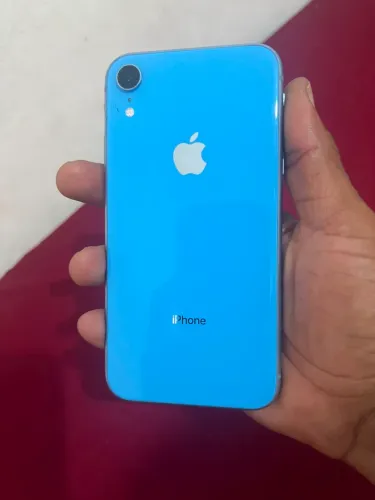 VENDO IPHONE XR 64 GB