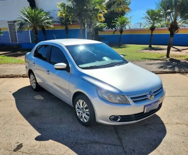 Volkswagen Voyage I Motion Trend 1.6 MI T. Flex 8V 2012