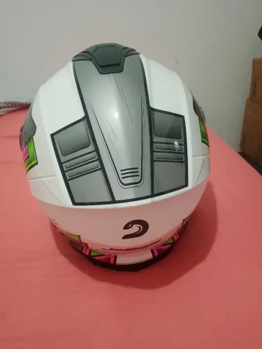 Vendo capacete!