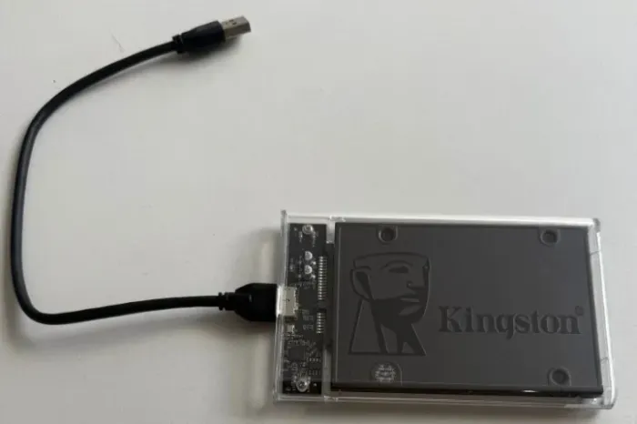 SSD EXTERNO 240GB KINGSTON