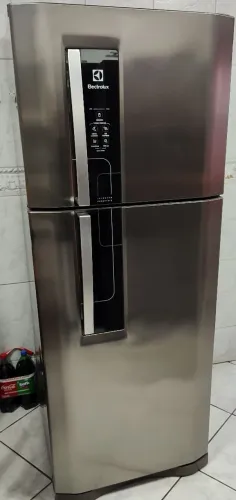 Geladeira Electrolux inverter inox 427 litros 