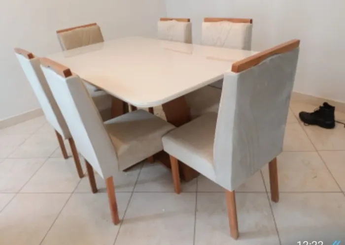 Mesa de jantar Laíse com seis cadeiras