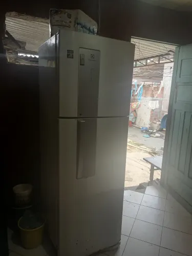 Geladeira Eletrolux