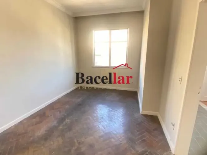 Apartamento : Padrão / Residencial / Vila Isabel