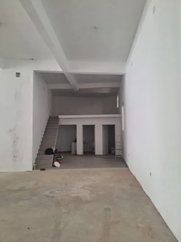 Galpão para Locação em Barueri, Jardim Belval, 2 banheiros