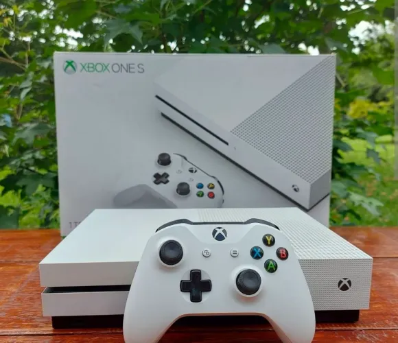 Xbox one x 1 tb